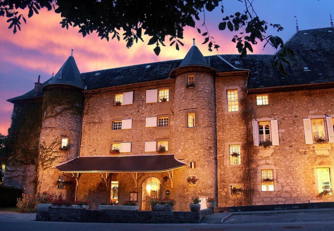 Chateau Des Comtes De Challes Exterior foto